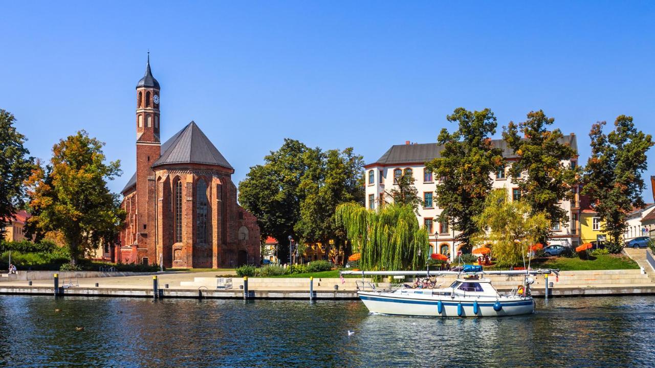 Wunderschöne Ferienwohnung Brandenburg an der Havel Exterior foto